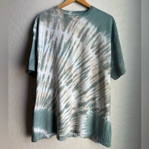 Victoria Secret PINK Tie Dye Tee